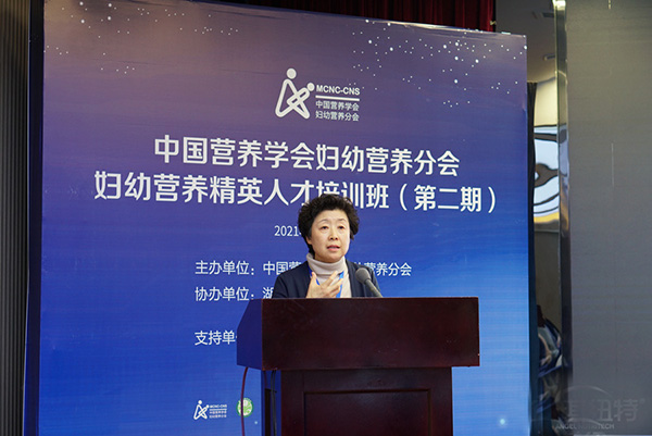 05-曾果-.jpg 05-曾果-.jpg