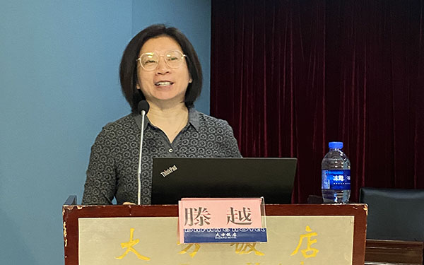 1704-第17期-北京-滕越.jpg 1704-第17期-北京-滕越.jpg